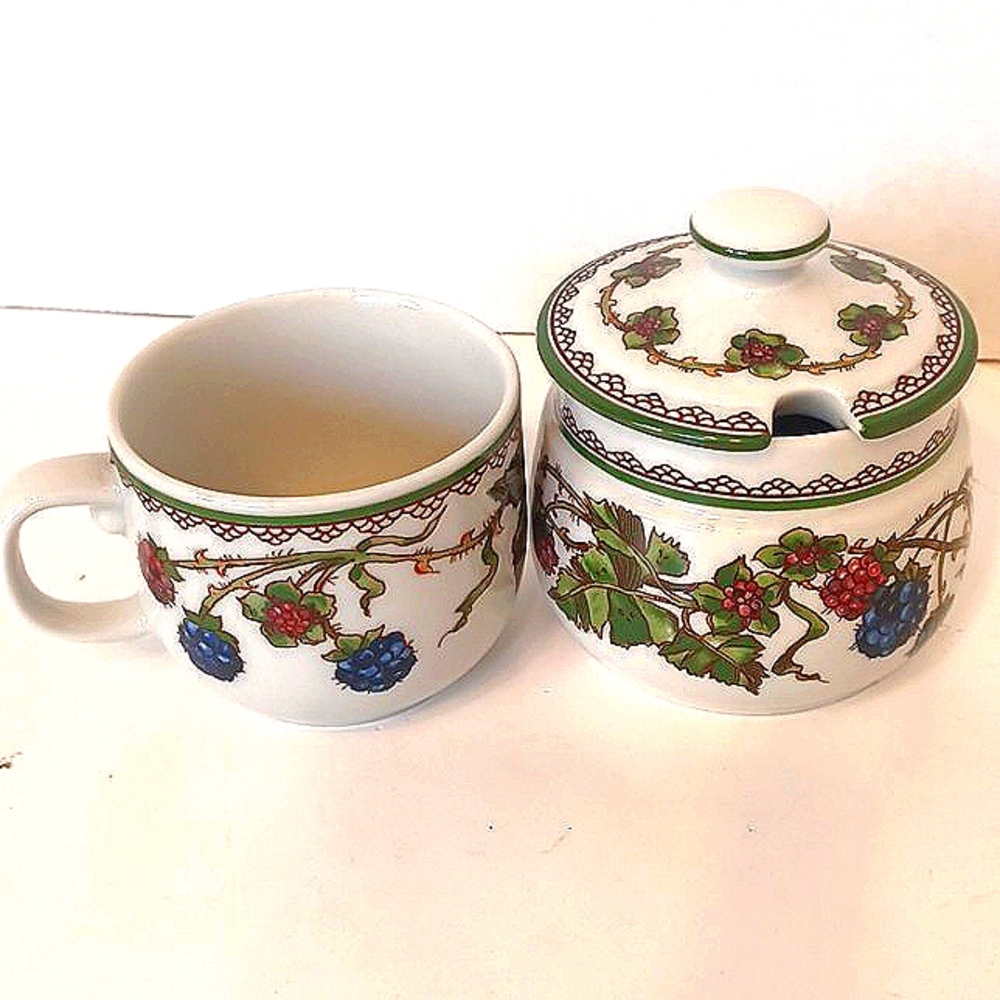 Goebel W. Germany Teacup and Sugarbowl Blackberry Raspberry Set